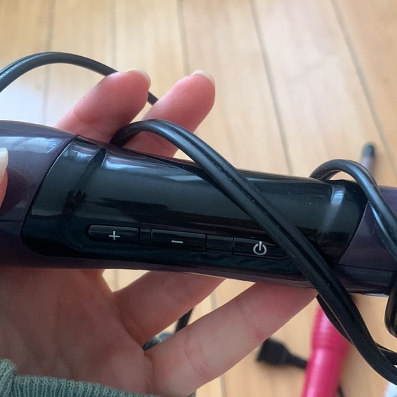 Set of Pink and Black Curling Wands - Picture 9 of 9